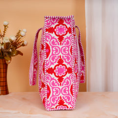 Stylish Tote Bag | Eco-Friendly Reusable Beach & Travel Tote | Fashionable Women’s Handbag with Print Design