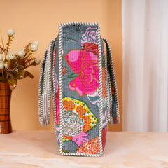 Stylish Tote Bag | Eco-Friendly Reusable Beach & Travel Tote | Fashionable Women’s Handbag with Print Design