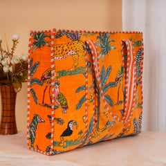 Stylish Tote Bag | Eco-Friendly Reusable Beach & Travel Tote | Fashionable Women’s Handbag with Print Design