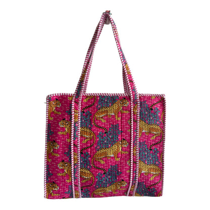 Stylish Tote Bag | Eco-Friendly Reusable Beach & Travel Tote | Fashionable Women’s Handbag with Print Design