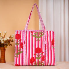 Stylish Tote Bag | Eco-Friendly Reusable Beach & Travel Tote | Fashionable Women’s Handbag with Print Design