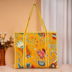 Stylish Tote Bag | Eco-Friendly Reusable Beach & Travel Tote | Fashionable Women’s Handbag with Print Design