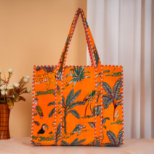 Stylish Tote Bag | Eco-Friendly Reusable Beach & Travel Tote | Fashionable Women’s Handbag with Print Design